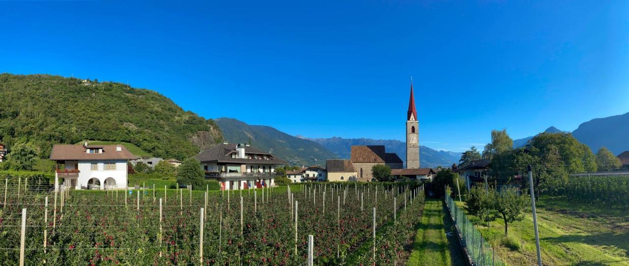 Pension Rebgut Bed & Breakfast Lana Exterior foto
