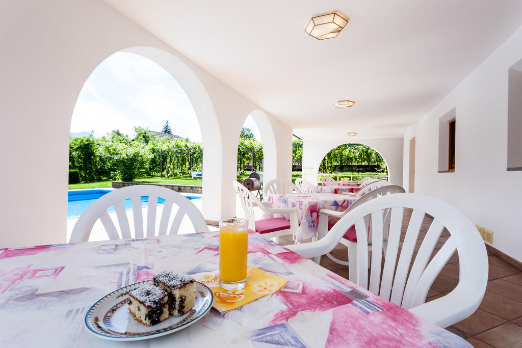 Pension Rebgut Bed & Breakfast Lana Exterior foto