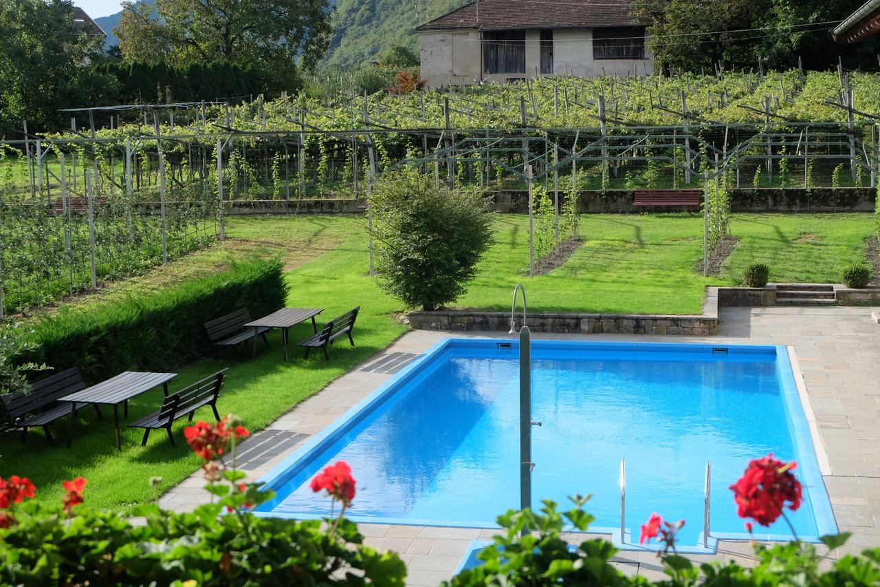 Pension Rebgut Bed & Breakfast Lana Exterior foto
